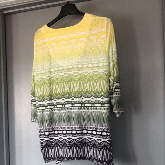 Alfred Dunner Blouse Women’s 3/4 Slevees Green/yellow Studs V-Neck Sz Medium - Picture 2 of 5